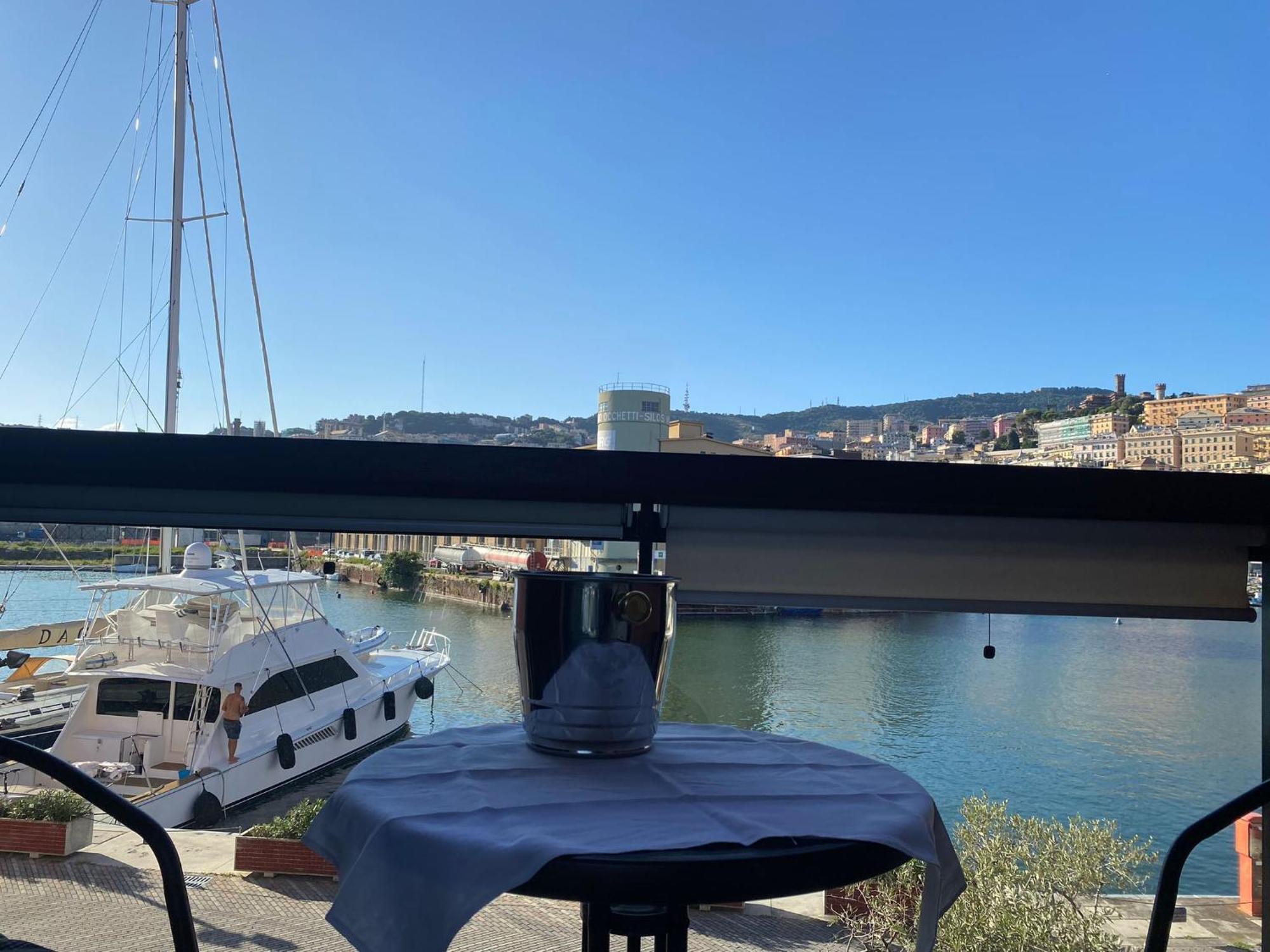 Appartamento Sul Mare Kate Genova Eksteriør billede